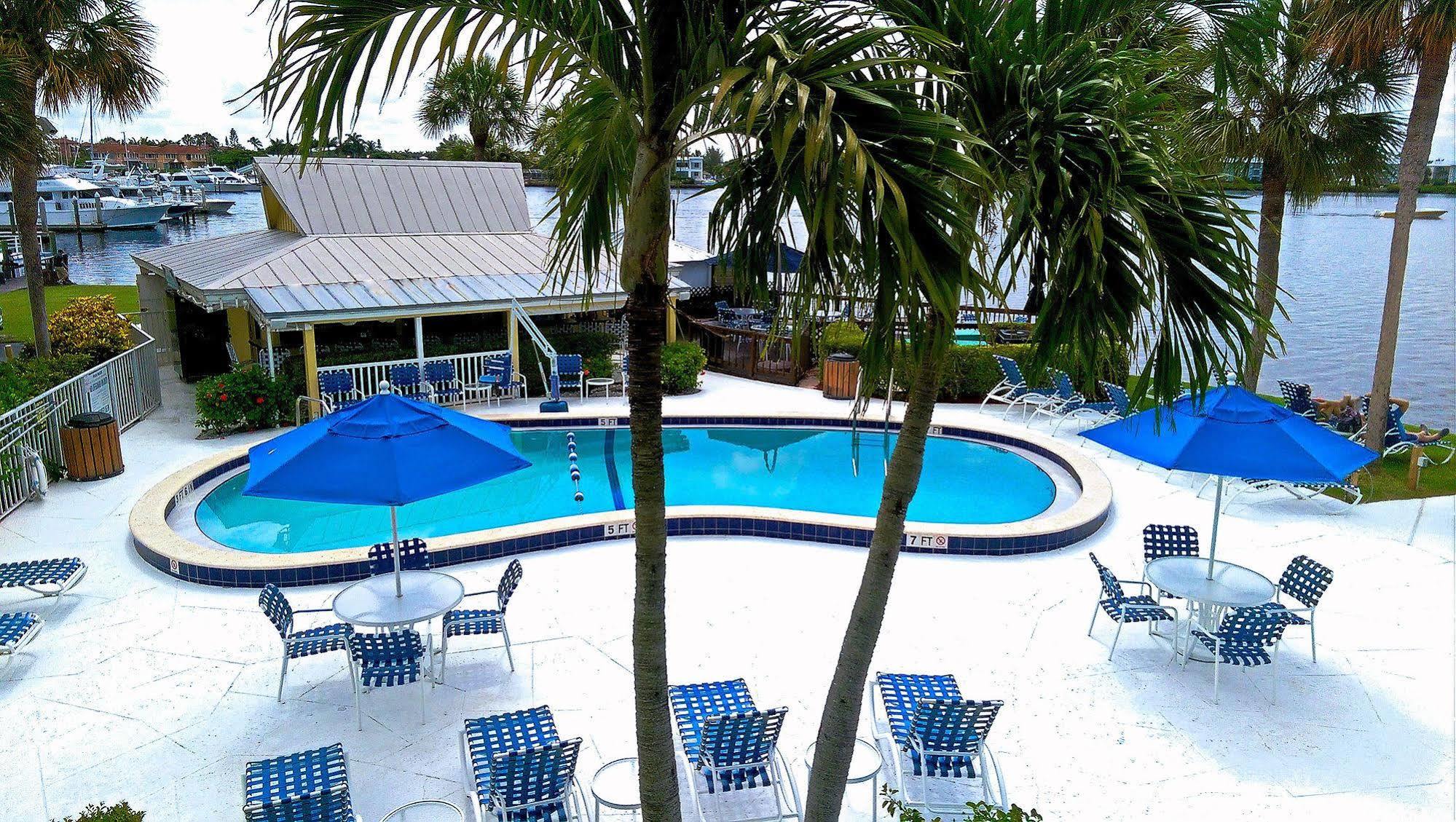 Hilton Vacation Club Charter Club Naples Bay Hotell Eksteriør bilde